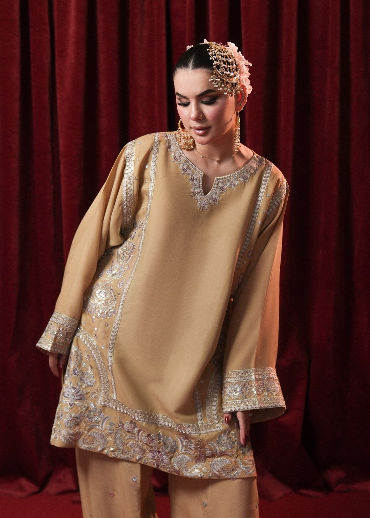 Straw Embroidered Raw Silk Ladies Salwar Kameez Online in KSA Riyadh Saudi Arabia Oman Bahrain Qatar