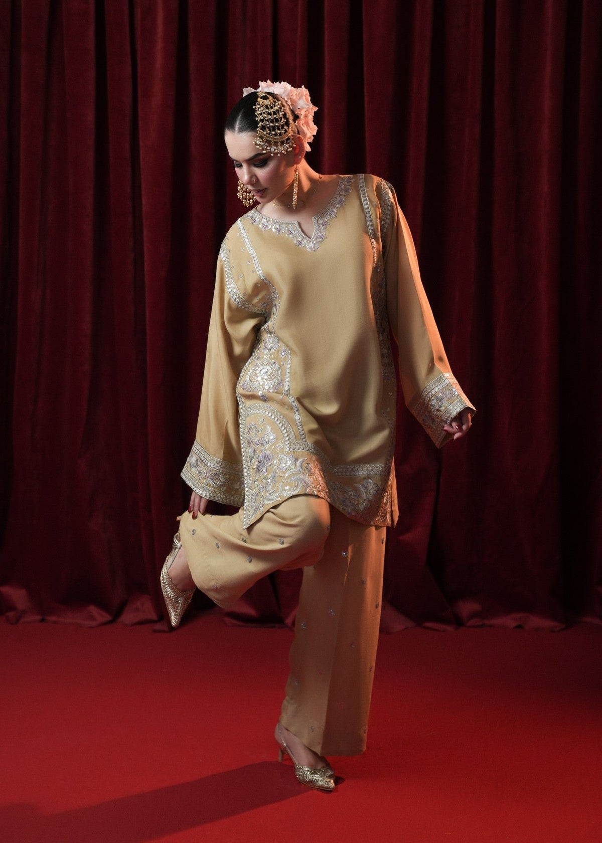 Straw Raw Silk Embroidered Pakistani Suit Online in Dubai UAE Abudhabi Ajman Sharjah