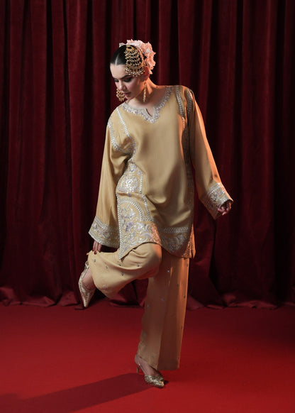 Straw Raw Silk Embroidered Pakistani Suit Online in Dubai UAE Abudhabi Ajman Sharjah