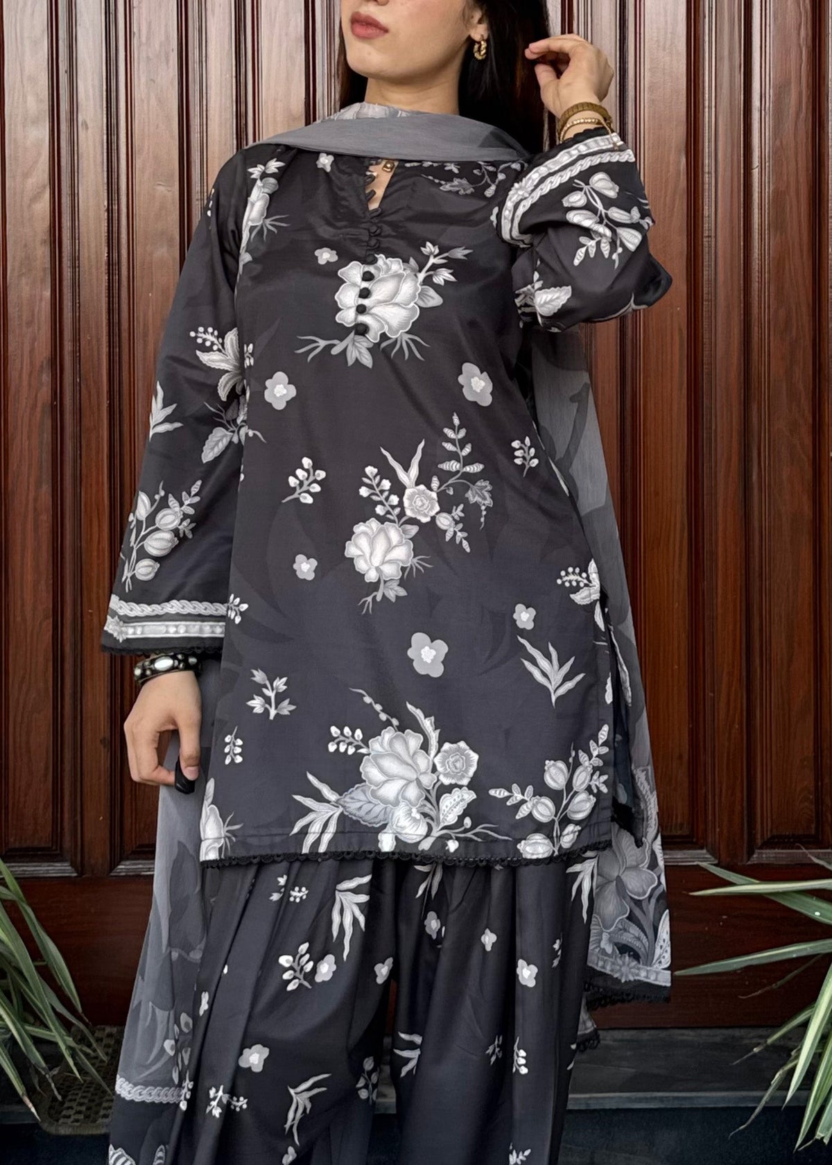 Stylish Black Silk Finish Lawn Farshi Pajama Online in Dubai DXB UAE Abudhabi Meena Bazaar