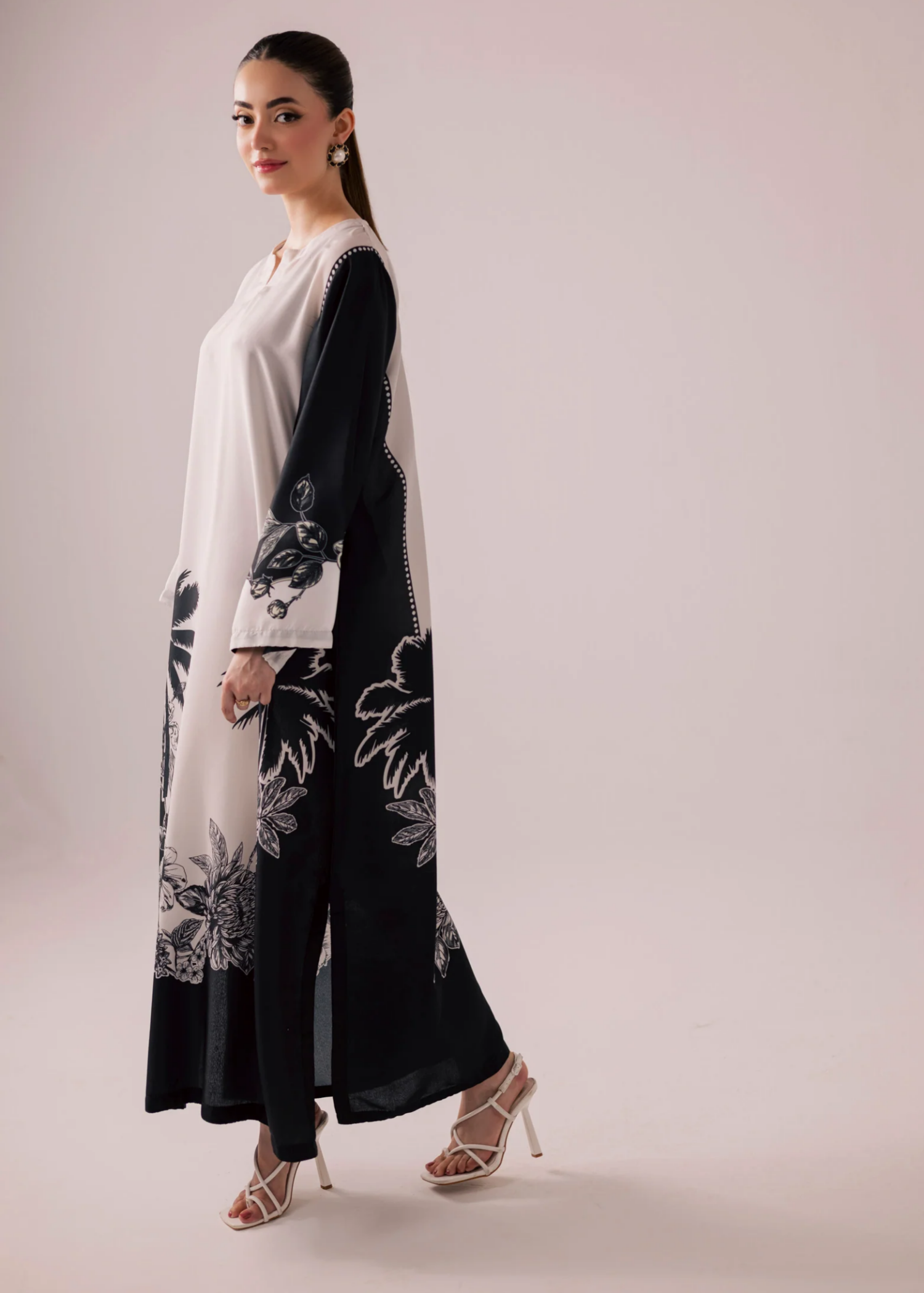Sublimation Printed Raw Silk Kaftan for Ladies Online in KSA Riyadh Saudi Arabia Oman Bahrain Qatar
