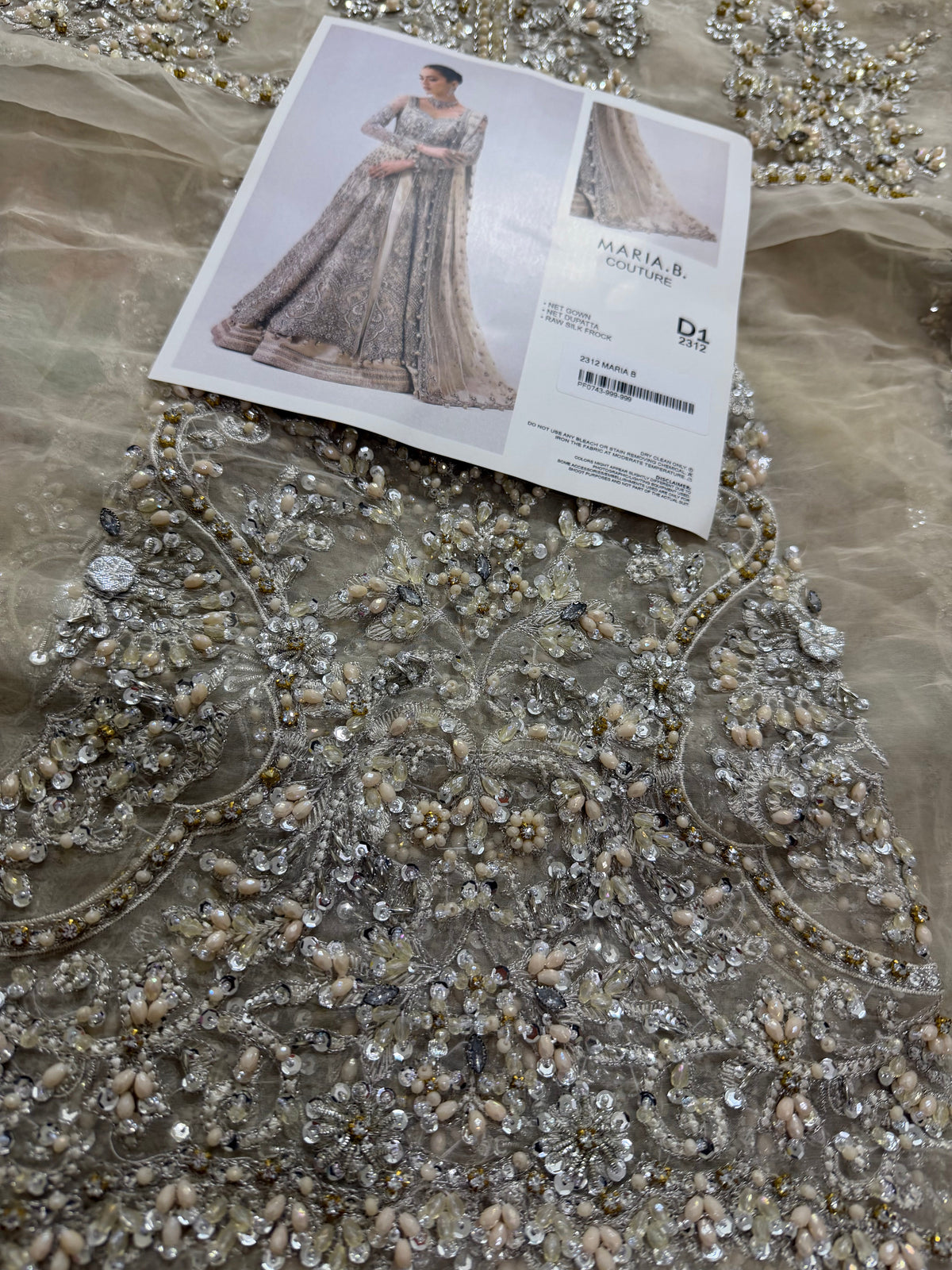 Suit Online in Dubai UAE Abudhabi Ajman Sharjah