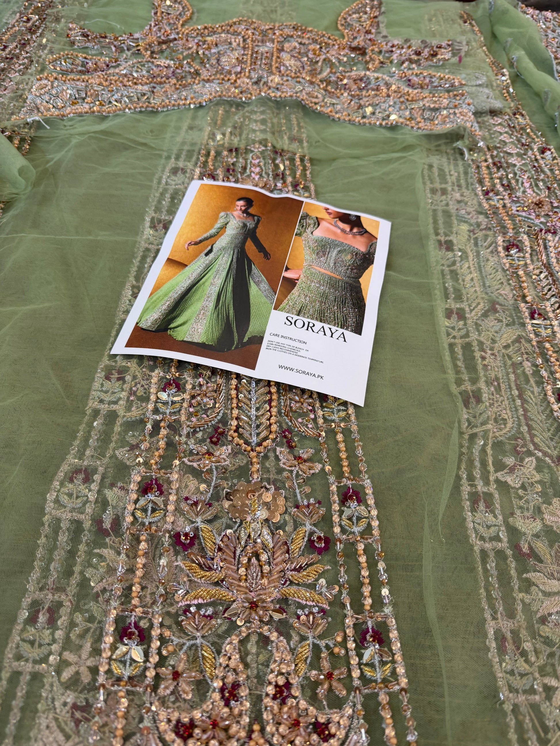 Suit Online in Sri Lanka India Australia