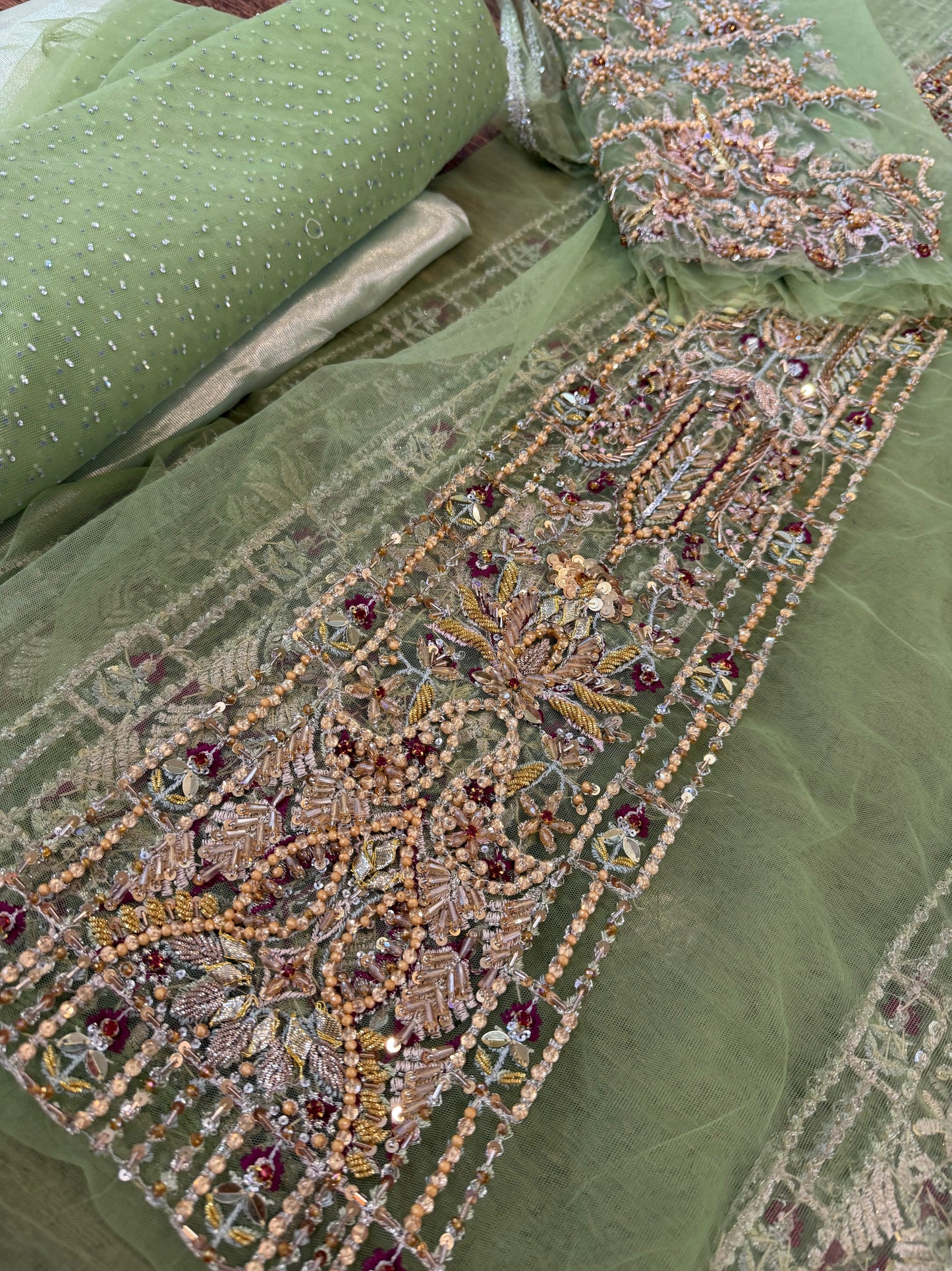 Suit Online in Sri Lanka India Australia