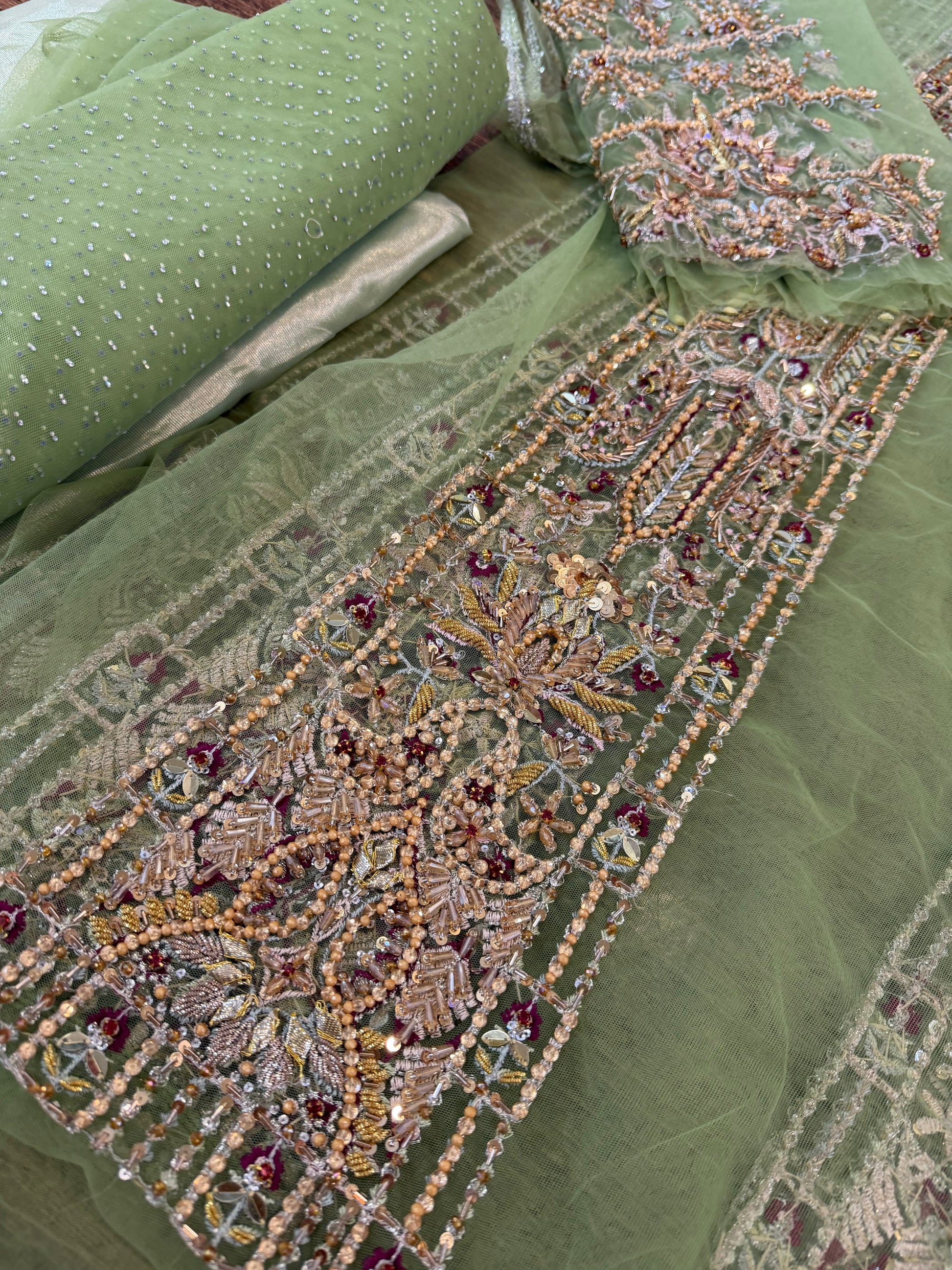 Suit Online in Sri Lanka India Australia