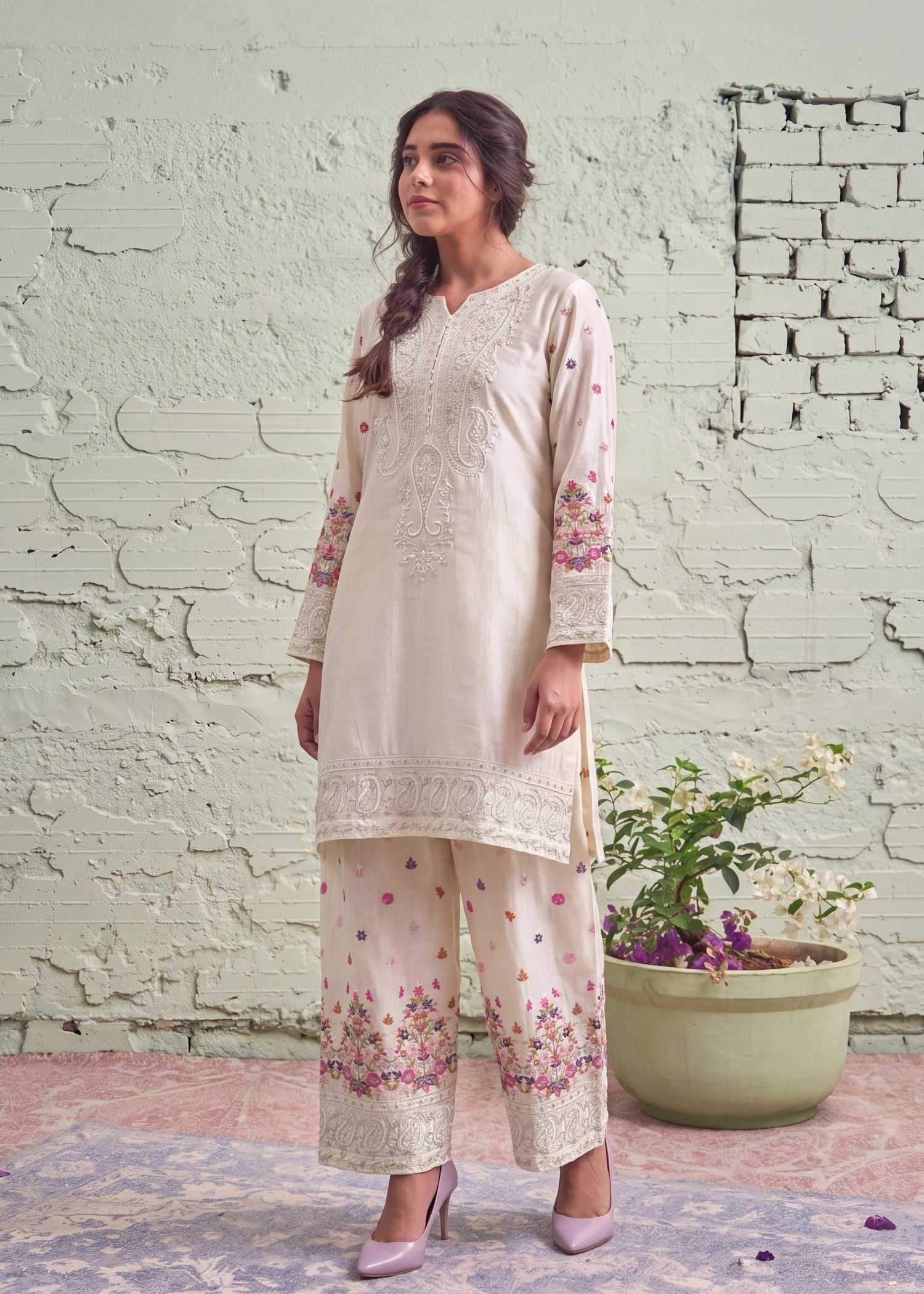 Summer Embroidered Off-White Pakistani Suit Online in Dubai DXB UAE Abudhabi Meena Bazaar