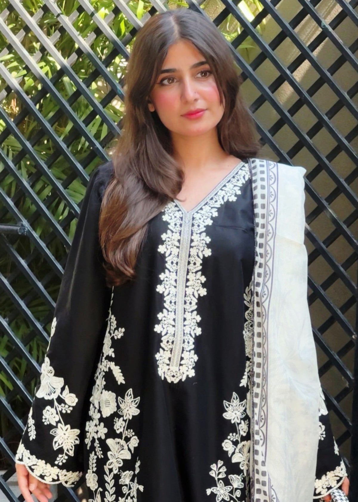 Summer Wear Black Lawn Cotton Designer Salwar Kameez Online in Sri Lanka India Australia