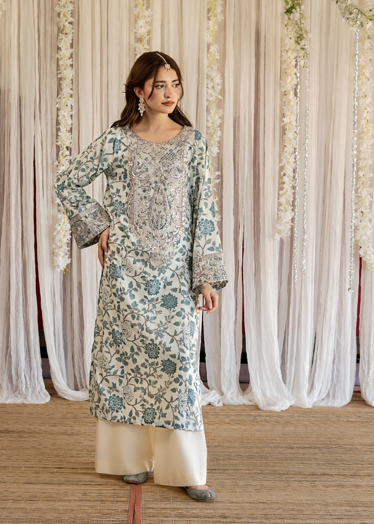 Summer Wear Floral Lawn Pakistani Kurta Set Online in Sri Lanka India Australia