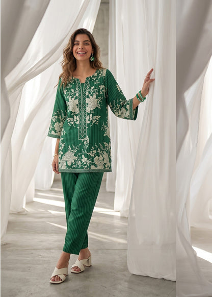 Summer Wear Green Slub Lawn Kurta Pajama Online in KSA Riyadh Saudi Arabia Oman Bahrain Qatar