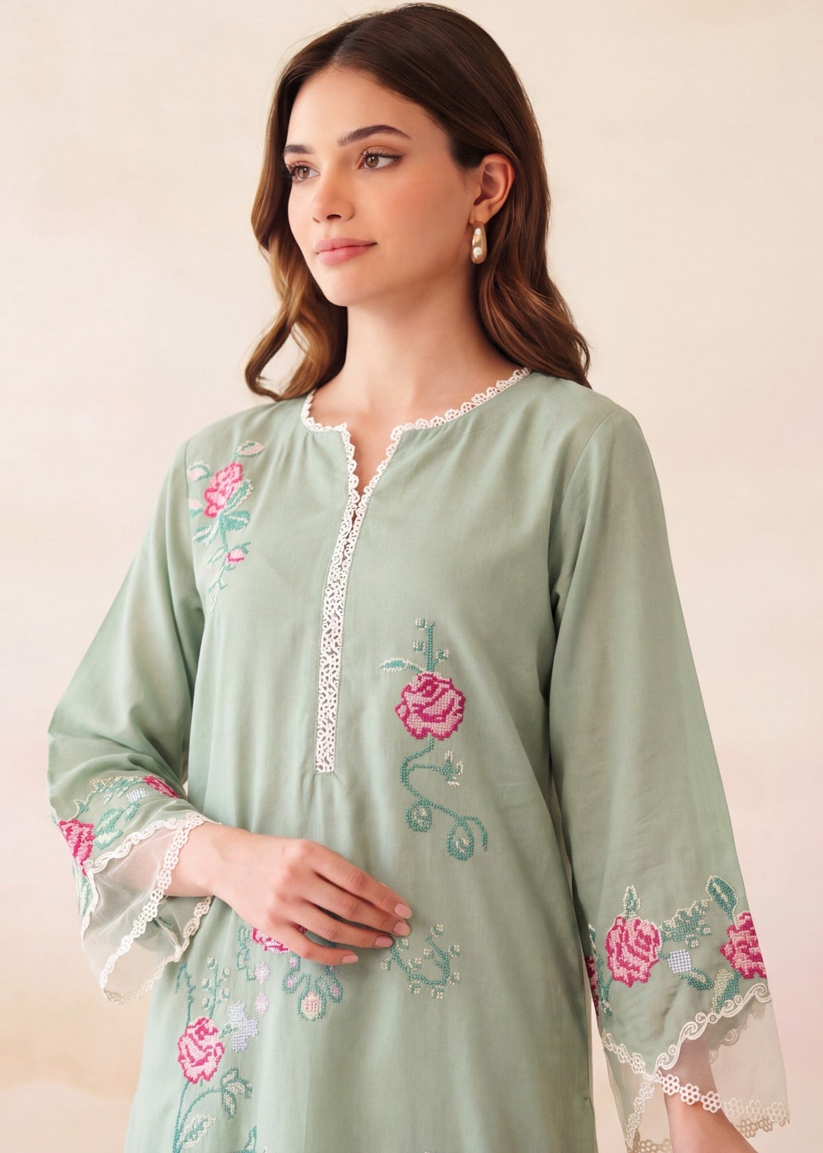 Tea Green Embroidered Dhanak Kurta Set Online in Dubai UAE Abudhabi Ajman Sharjah