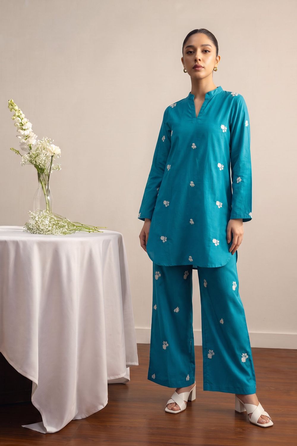 Teal Embroidered Lawn Salwar Suit Online in Dubai UAE Abudhabi Ajman Sharjah