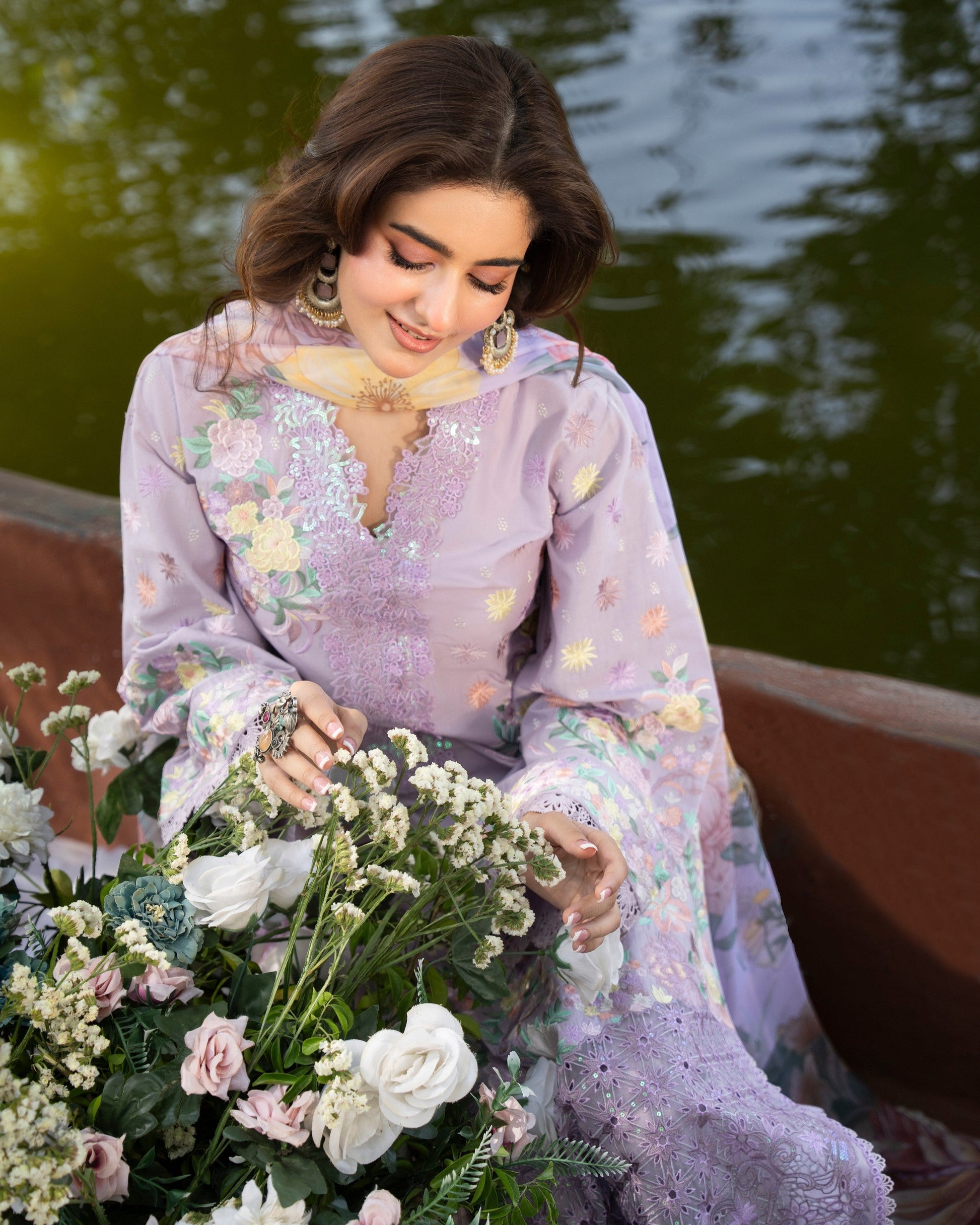 Thread Work Lilac Ready to Wear Pakistani Outfit Online in Dubai DXB UAE Abudhabi Meena Bazaar