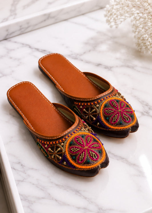Traditional Embroidered Ladies Mules Online in KSA Riyadh Saudi Arabia Oman Bahrain Qatar