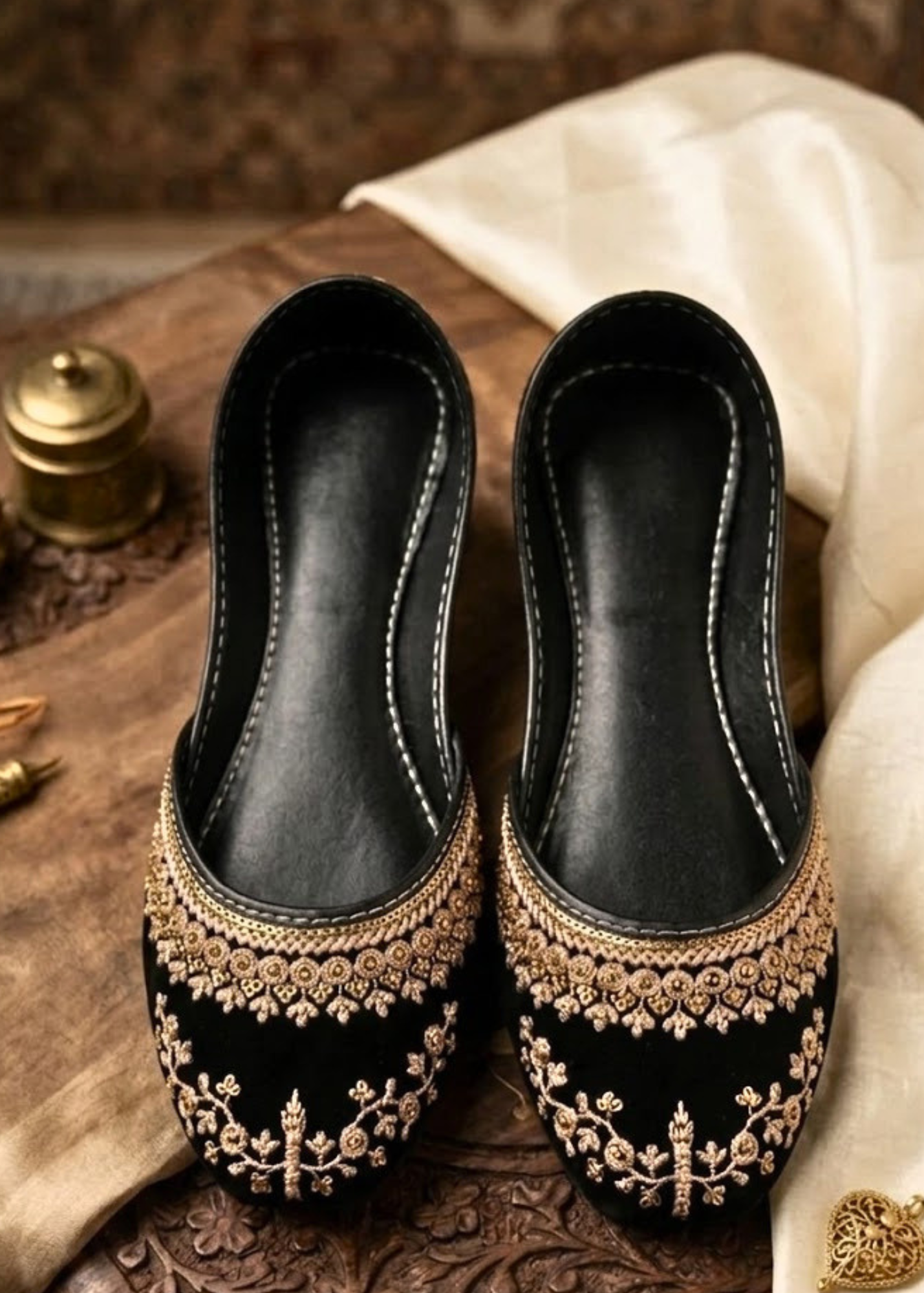Traditional Gold Work Black Khussa Online in UK USA Canada