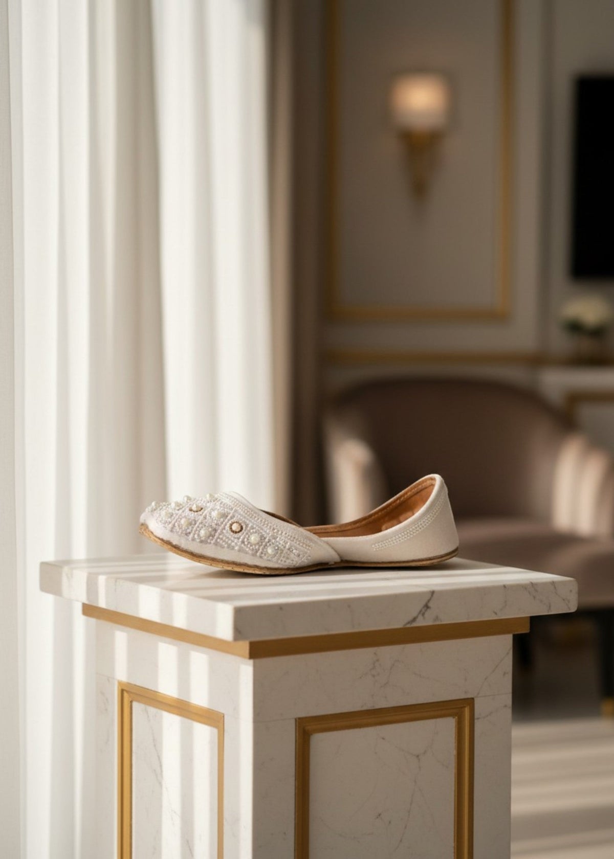 Traditional White Leather Jutti Online in Dubai UAE Abudhabi Ajman Sharjah
