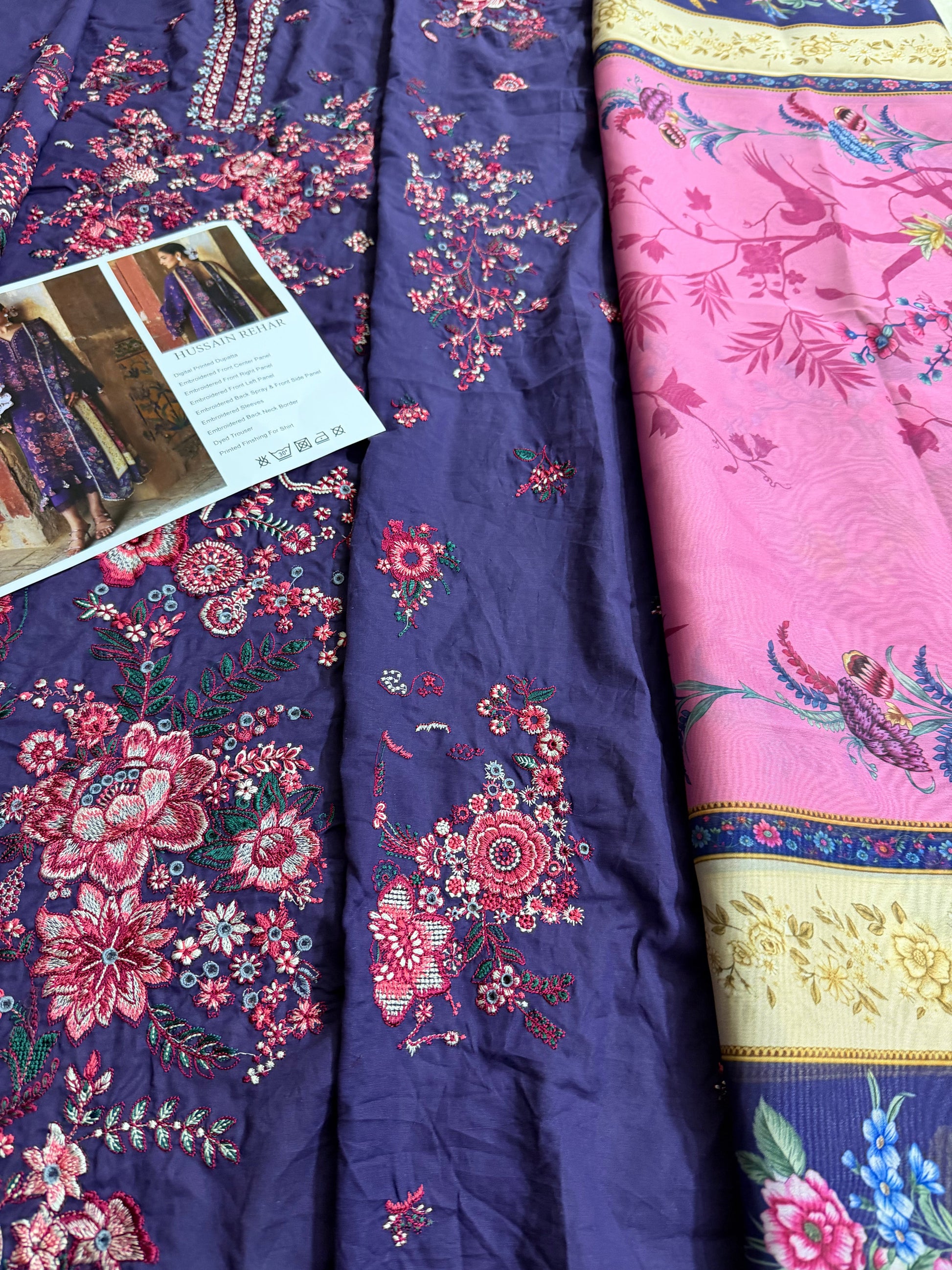Trending Lawn Suit Online in Dubai DXB UAE Abudhabi Meena Bazaar