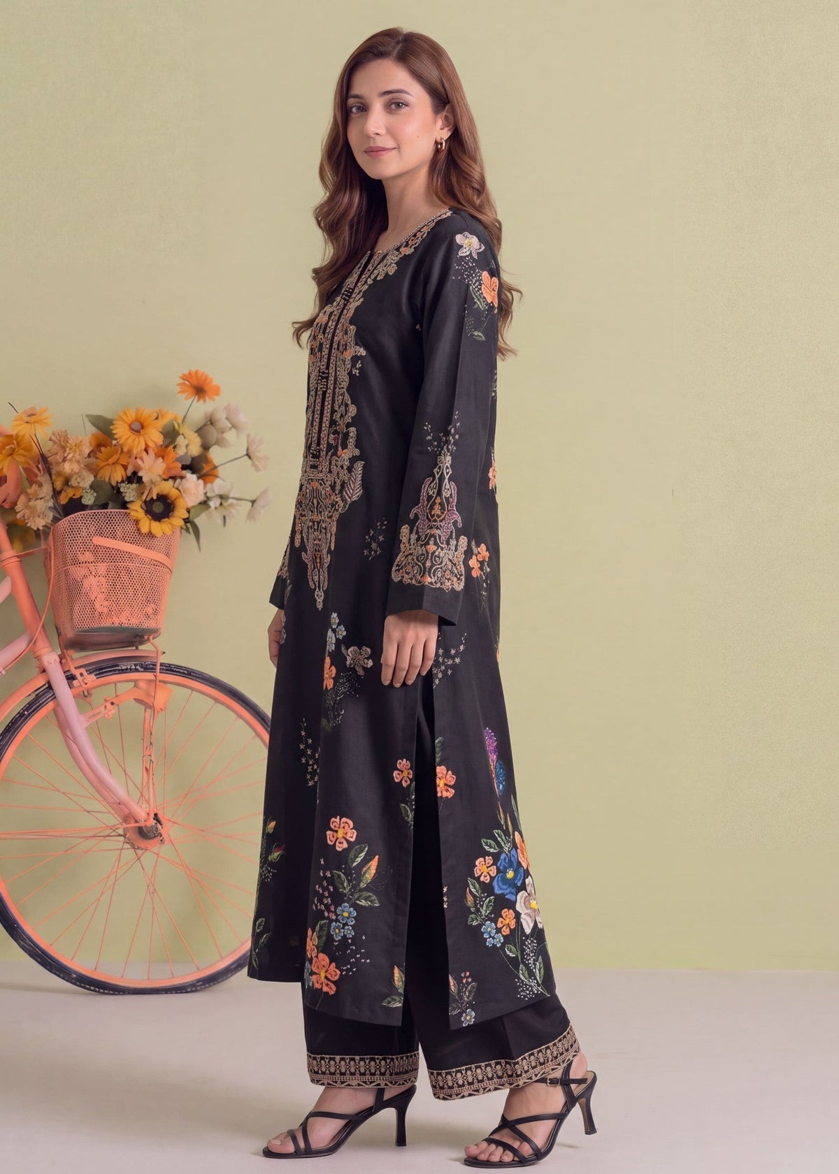 Unstitched Black Lawn Kurta Set with Patchwork Online in Dubai UAE Abudhabi Ajman Sharjah