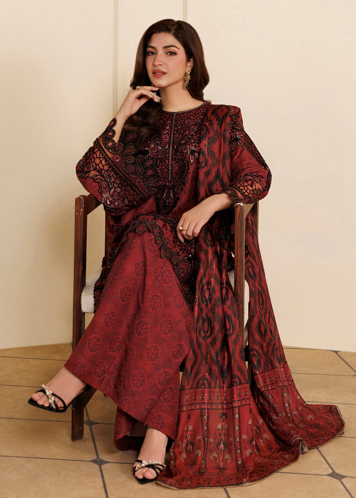 Unstitched Blood Red Blended Khaddar Salwar Kameez Online in KSA Riyadh Saudi Arabia Oman Bahrain Qatar
