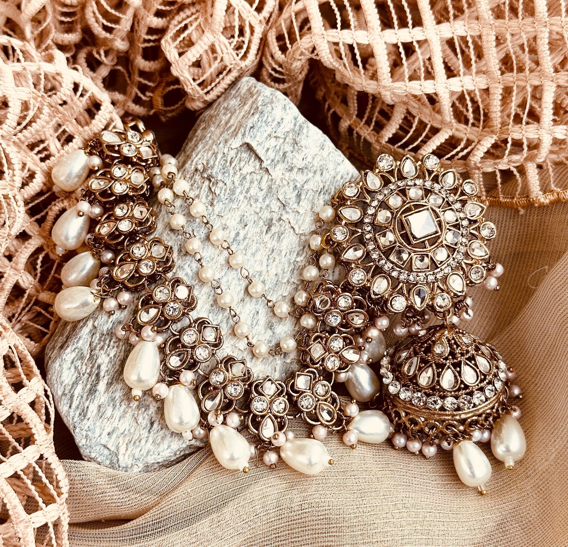 Vintage Copper Jhumka Earrings for Women Online in KSA Riyadh Saudi Arabia Oman Bahrain Qatar