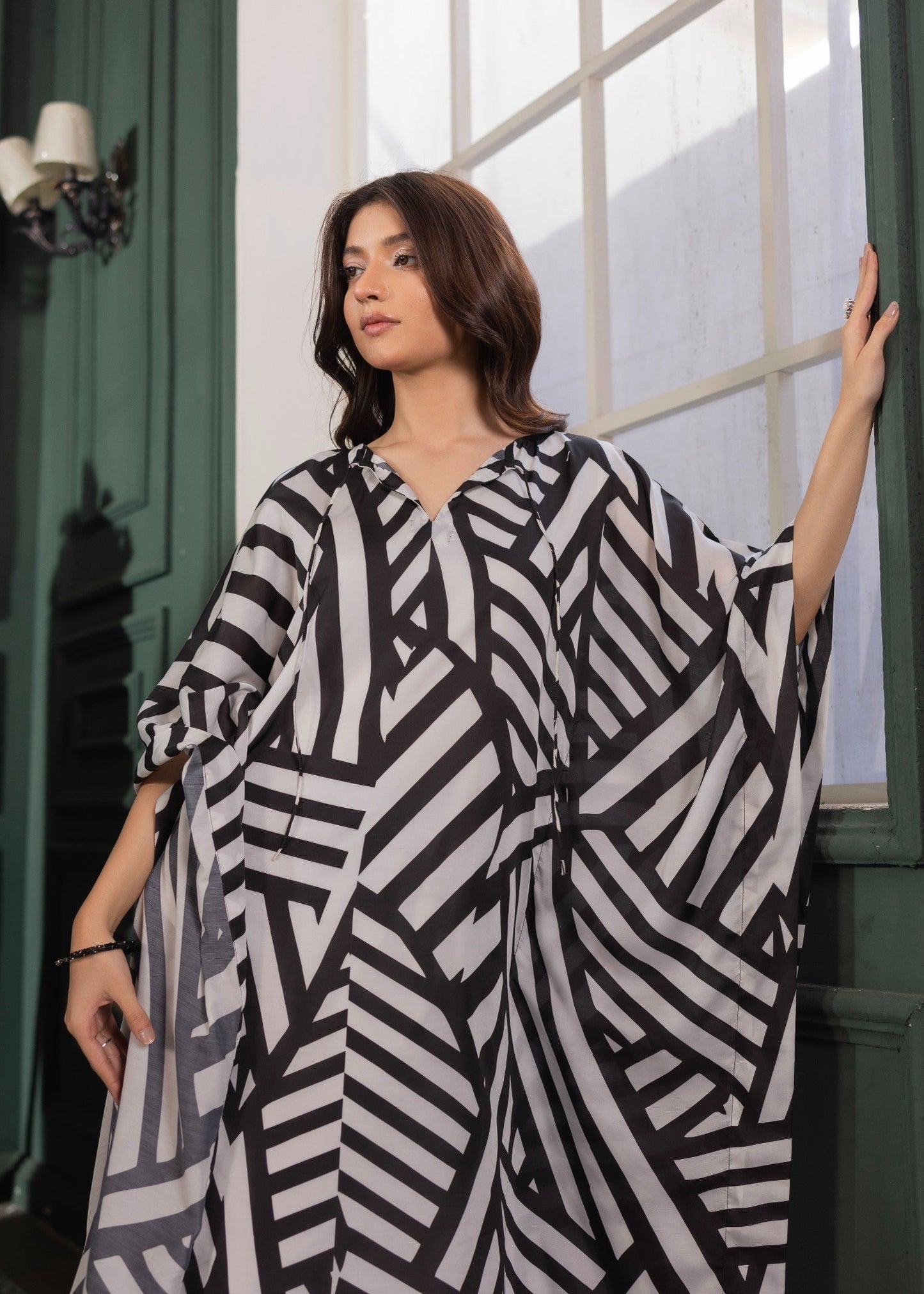 White Black Poly Lawn Kaftan Set Online in Dubai DXB UAE Abudhabi Meena Bazaar