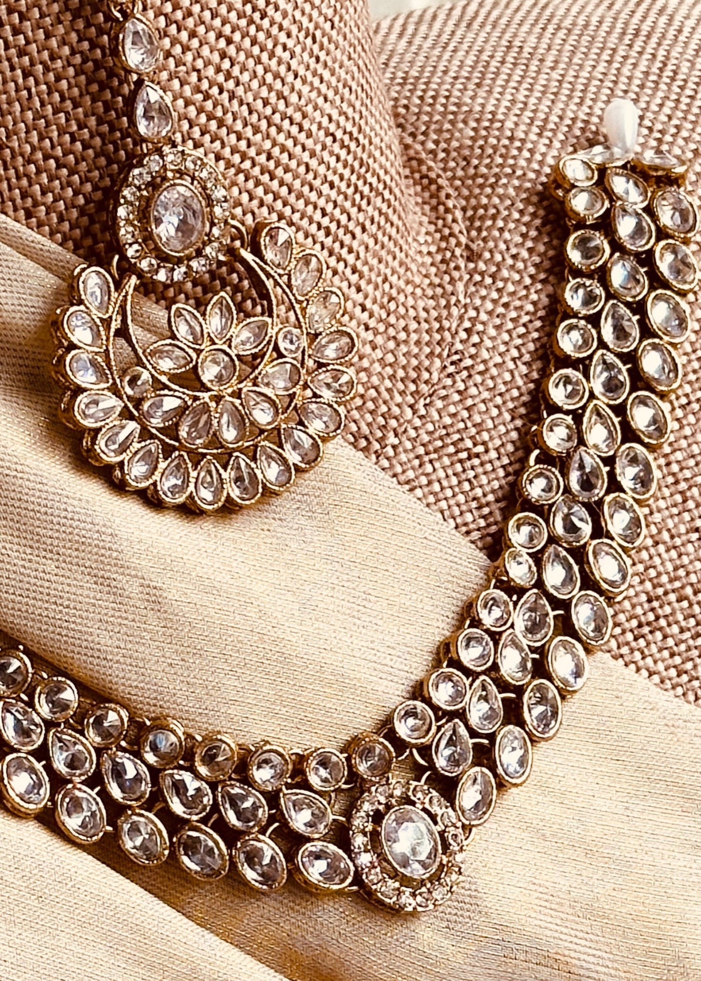 White Bridal Jewellery Set Online in UK USA Canada