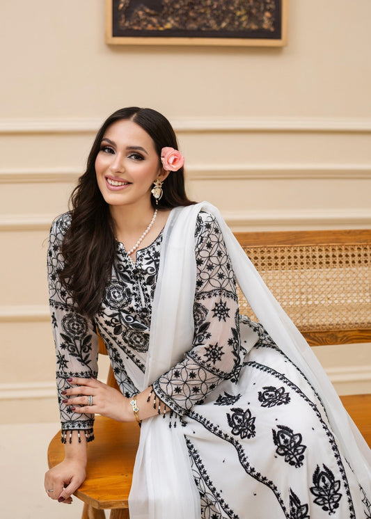 White Chiffon Embroidered 3 Piece Suit Online in Dubai DXB UAE Abudhabi Meena Bazaar