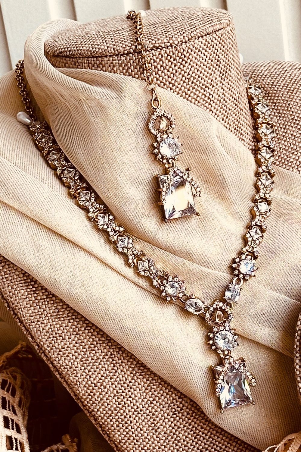 White Crystal Stone Work Bridal Jewellery Set Online in Dubai UAE Abudhabi Ajman Sharjah