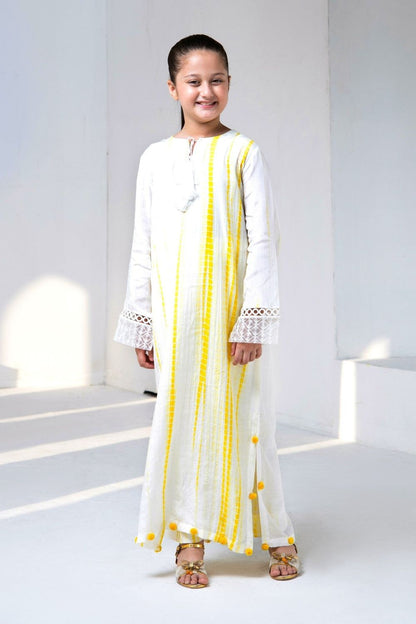 White Embellished Raw Silk Kurta Set Online in Dubai UAE Abudhabi Ajman Sharjah