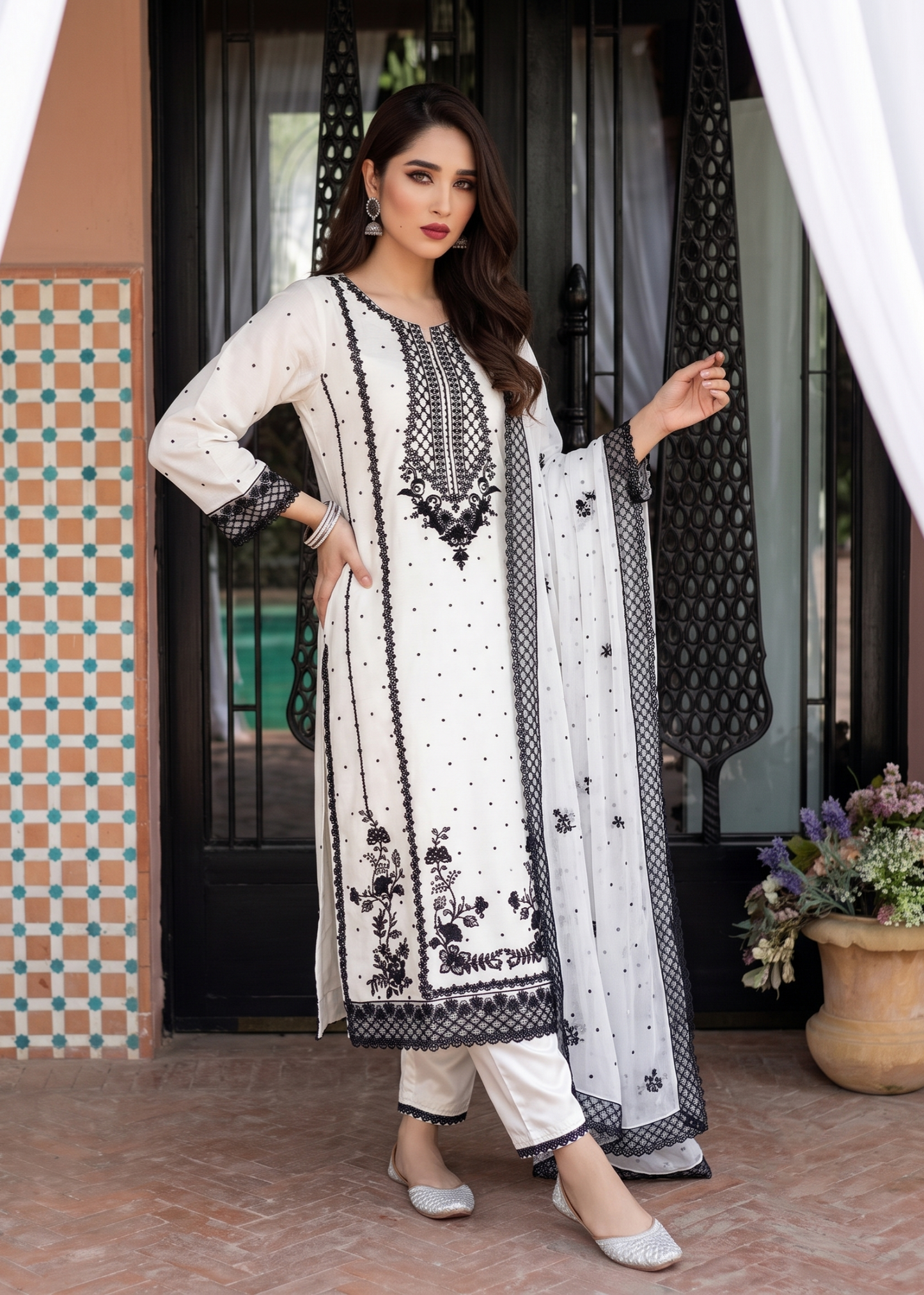 White Embroidered Chiffon Party Wear Suit Online in Dubai UAE Abudhabi Ajman Sharjah