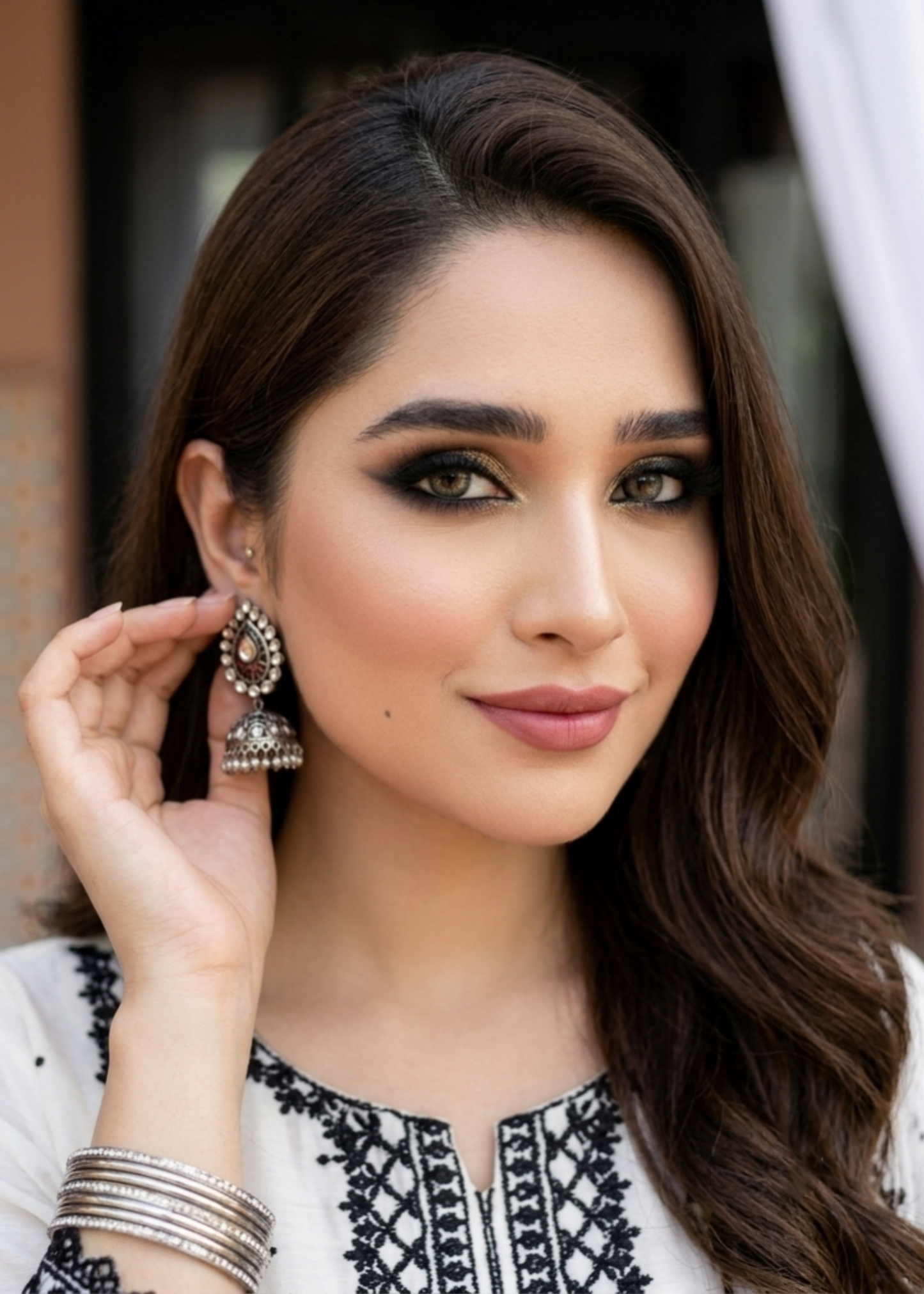 White Embroidered Chiffon Party Wear Suit Online in Dubai UAE Abudhabi Ajman Sharjah