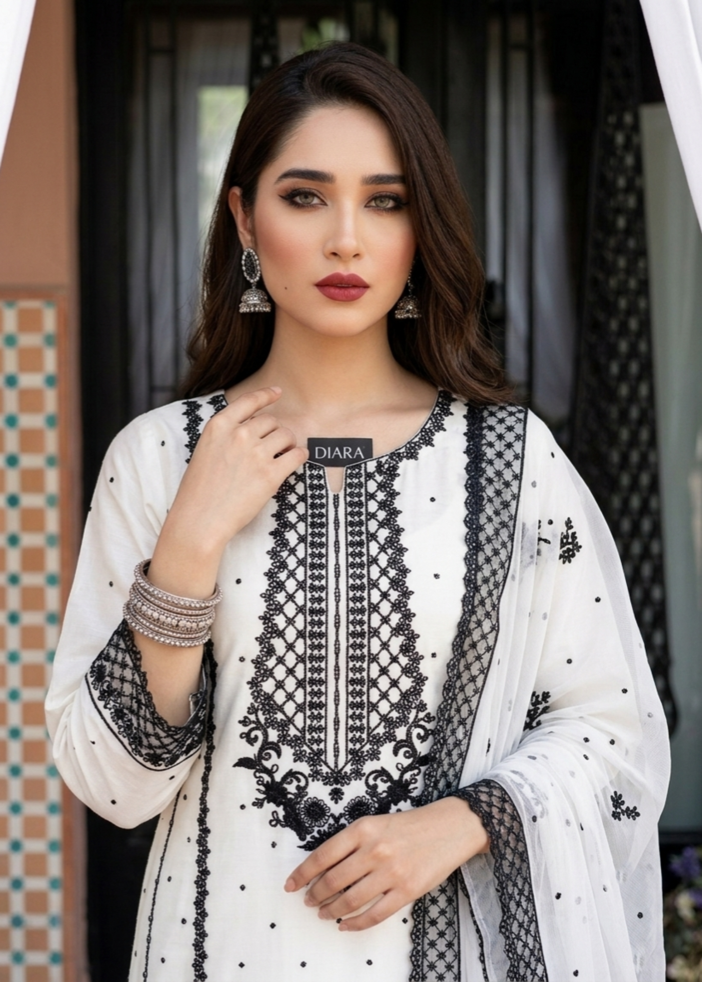 White Embroidered Chiffon Party Wear Suit Online in Dubai UAE Abudhabi Ajman Sharjah