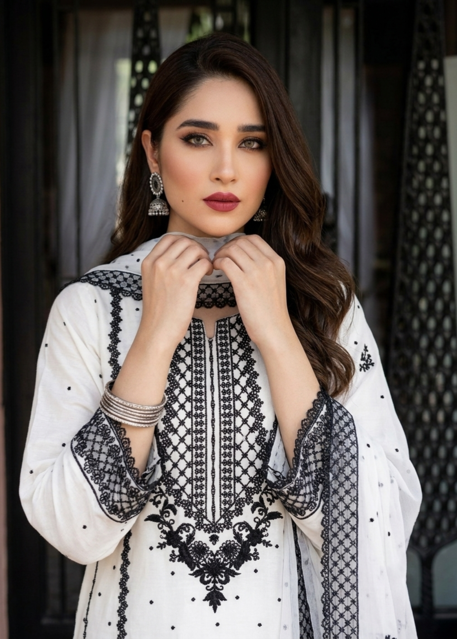White Embroidered Chiffon Party Wear Suit Online in Dubai UAE Abudhabi Ajman Sharjah