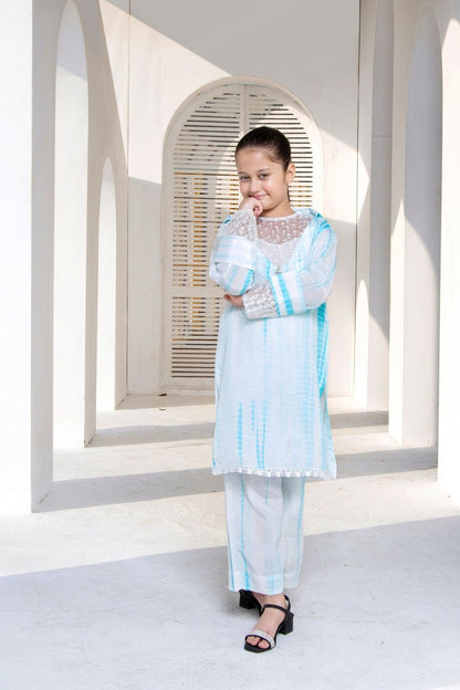 White Embroidered Raw Silk Kurta Set Online in Dubai UAE Abudhabi Ajman Sharjah