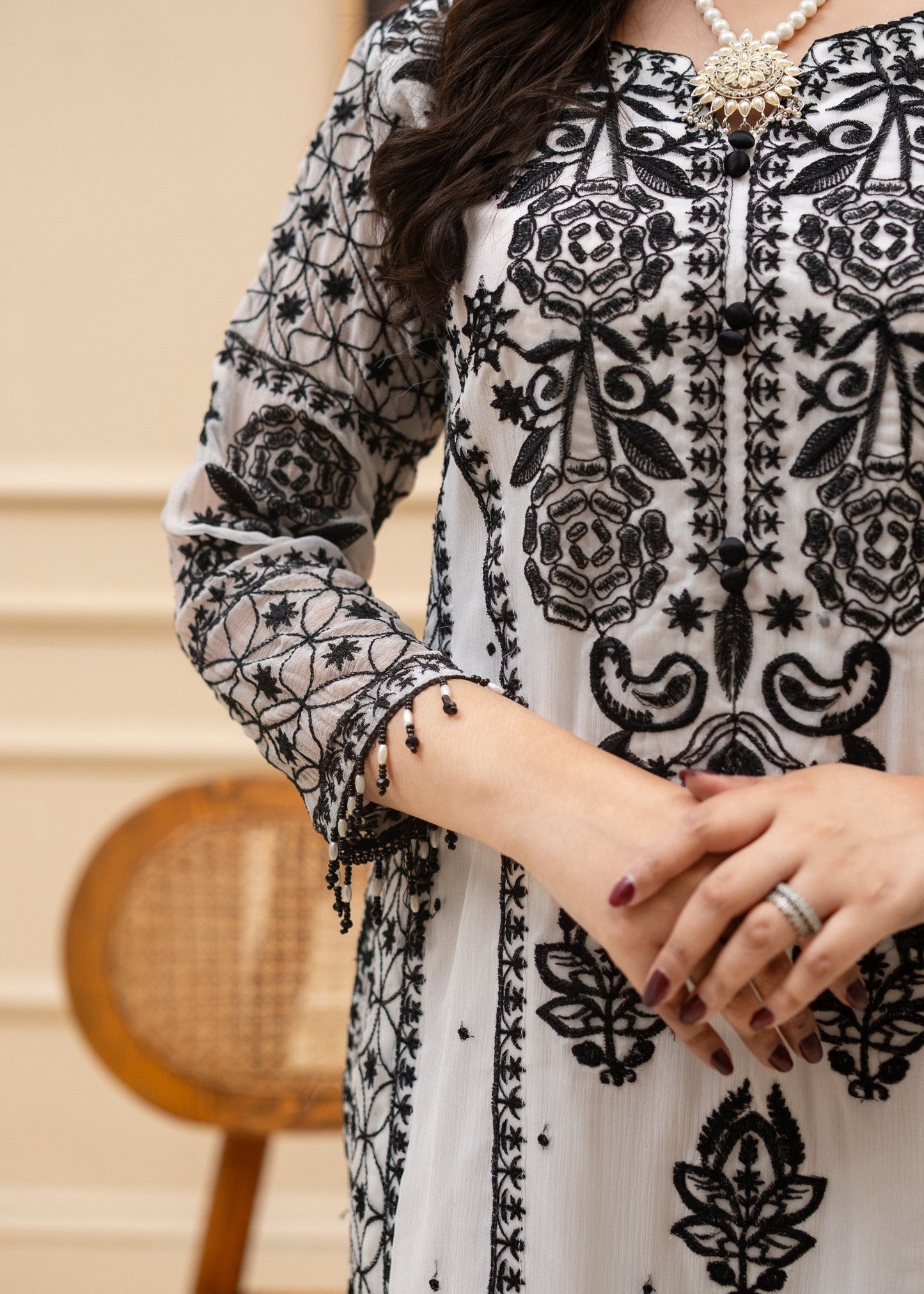 White Festive Wear Embroidered Chiffon Suit Online in KSA Riyadh Saudi Arabia Oman Bahrain Qatar