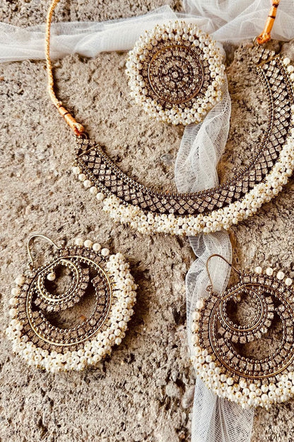 White Pearl Gajra Necklace Set Online in Dubai UAE Abudhabi Ajman Sharjah