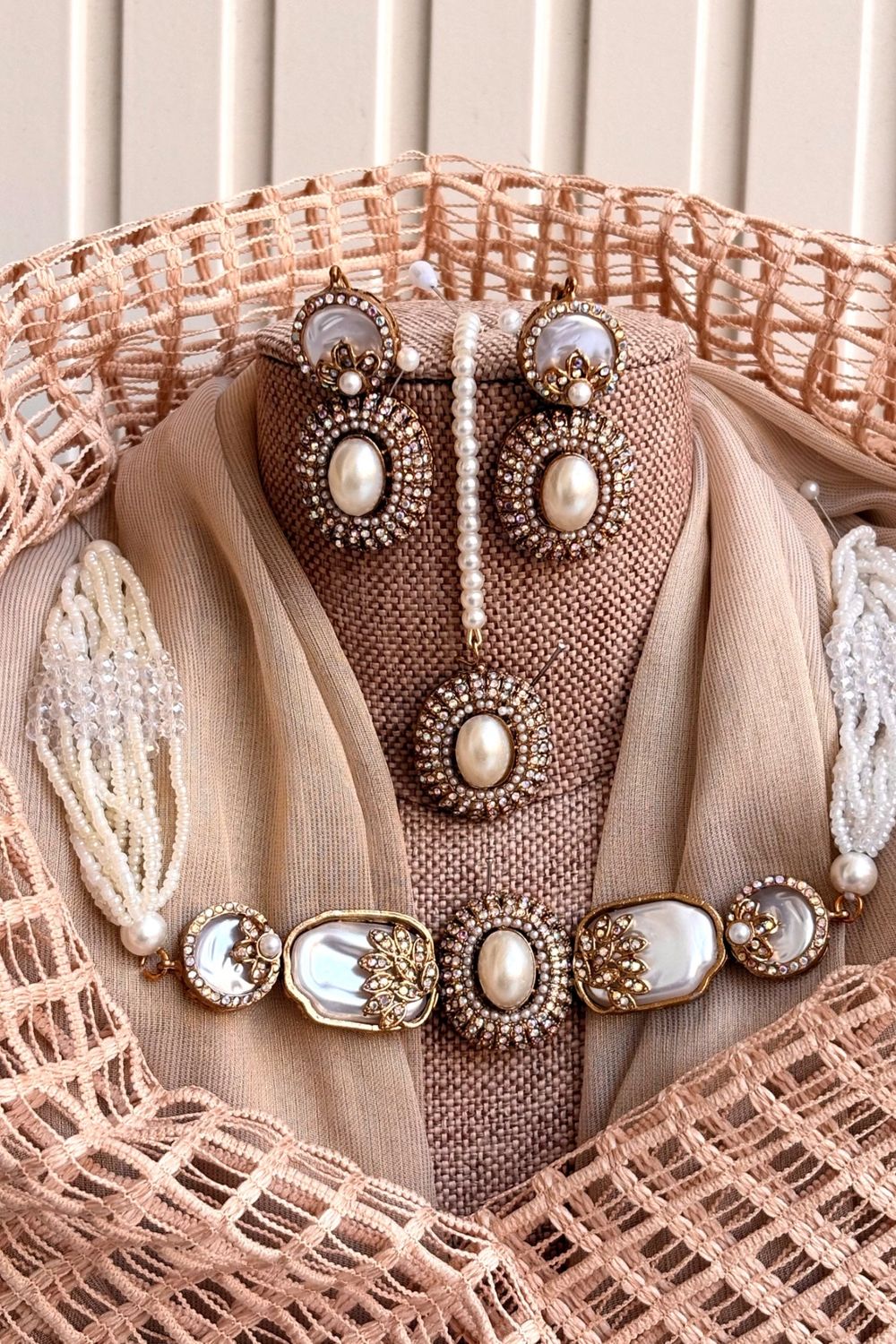 White Pearly Choker Set for Bridal Online in Dubai UAE Abudhabi Ajman Sharjah