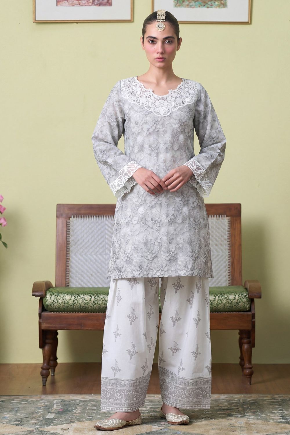 White Smoke Embroidered Lawn Farshi Shalwar Suit Online in Dubai UAE Abudhabi Ajman Sharjah