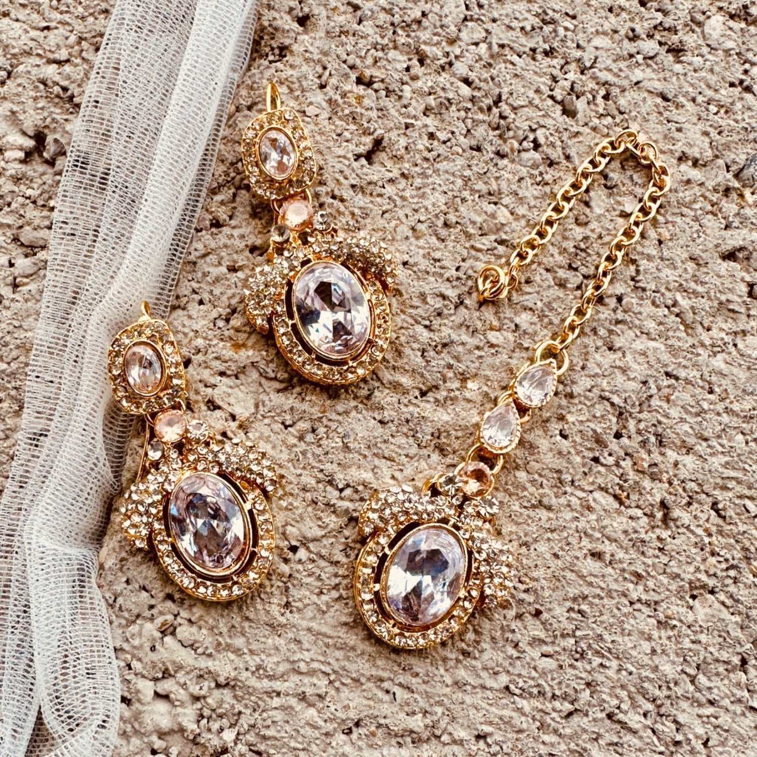 White Stone Gold Plated Jewellery Set Online in KSA Riyadh Saudi Arabia Oman Bahrain Qatar