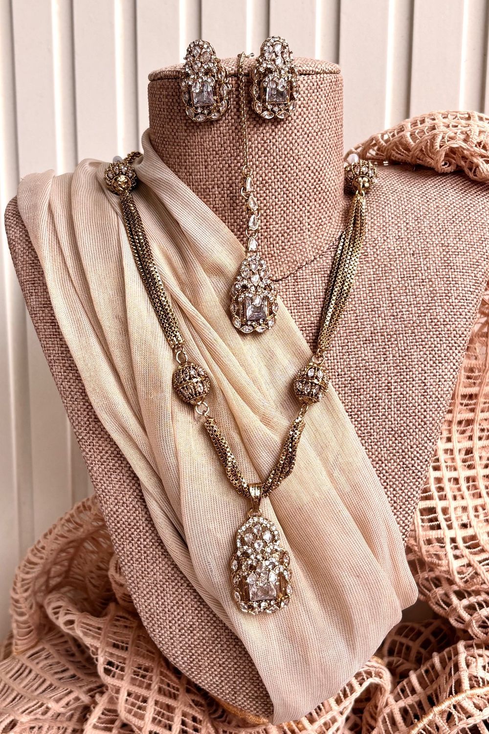 White Stone Work Turkish Malaa Necklace Set Online in Dubai UAE Abudhabi Ajman Sharjah