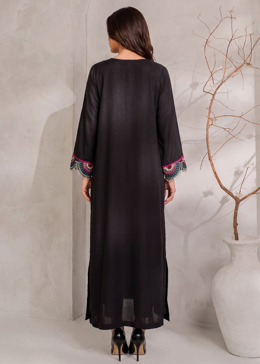 Winter Wear Black Dhanak Kaftan Online in KSA Riyadh Saudi Arabia Oman Bahrain Qatar