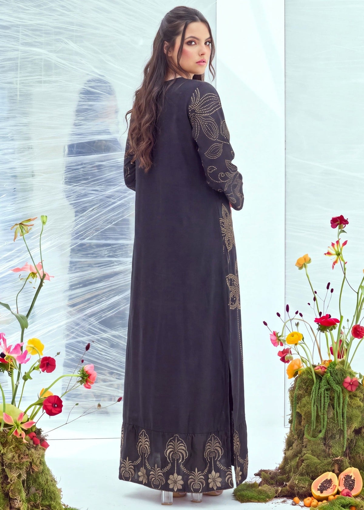 Winter Wear Black Dhanak Kaftan Online in KSA Riyadh Saudi Arabia Oman Bahrain Qatar