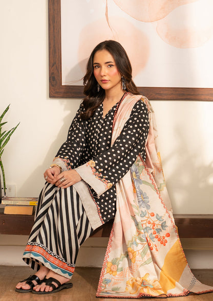 Winter Wear Black Khaddar Salwar Kameez Online in KSA Riyadh Saudi Arabia Oman Bahrain Qatar