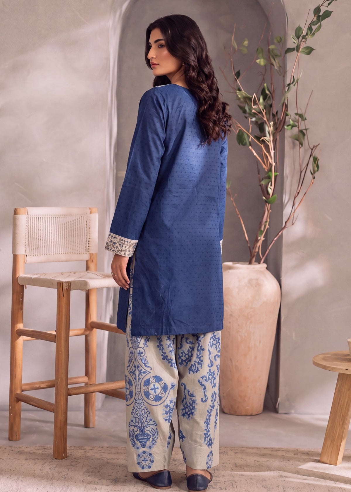 Winter Wear Khaddar Kurta Set for Women Online in KSA Riyadh Saudi Arabia Oman Bahrain Qatar