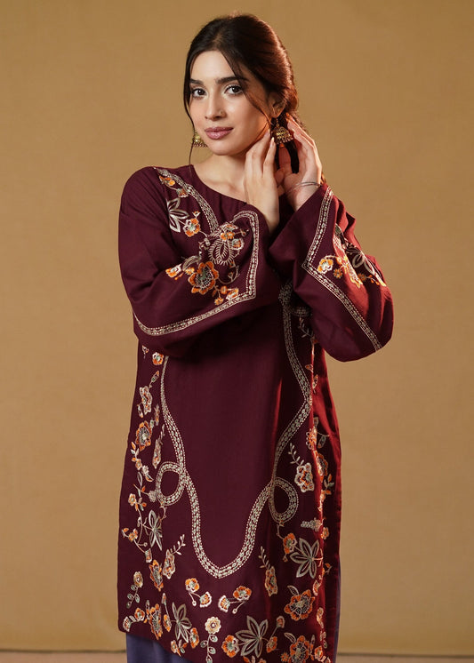 Winter Wear Plum Embroidered Slub Khaddar Kurta Set Online in Sri Lanka India Australia