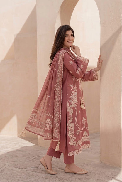 Tea Rose Pink Embroidered Dhanak Winter Suit