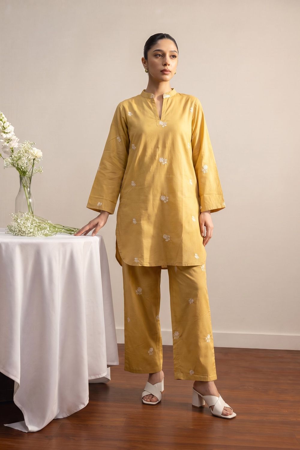 Yellow Embroidered Lawn Salwar Suit Online in Dubai UAE Abudhabi Ajman Sharjah