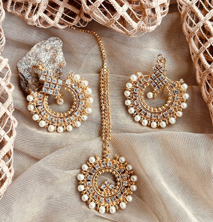 Zarifa Delicate Gold Jewellery Set Online in KSA Riyadh Saudi Arabia Oman Bahrain Qatar