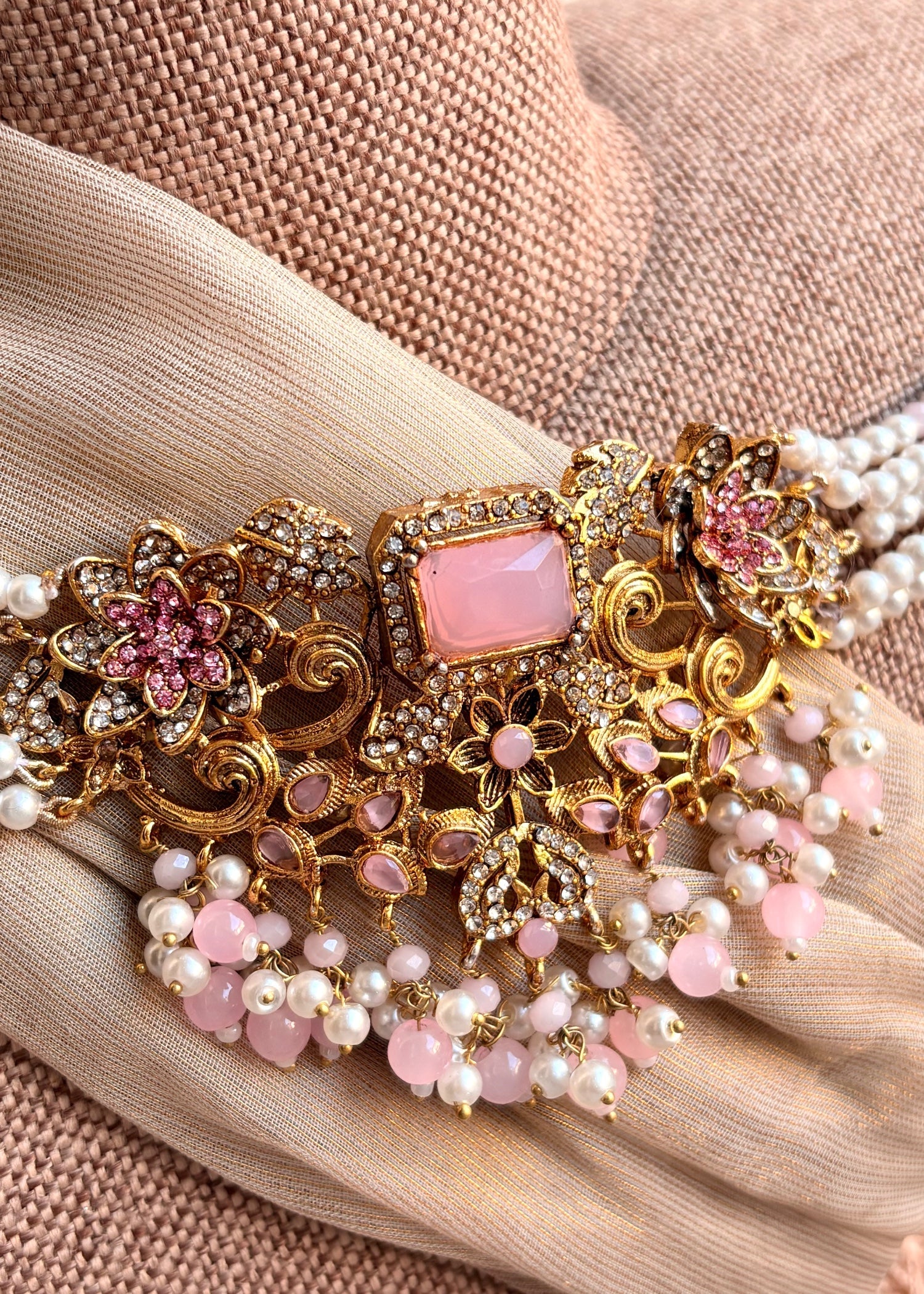 Zirelle Choker Set in Pink Online in KSA Riyadh Saudi Arabia Oman Bahrain Qatar