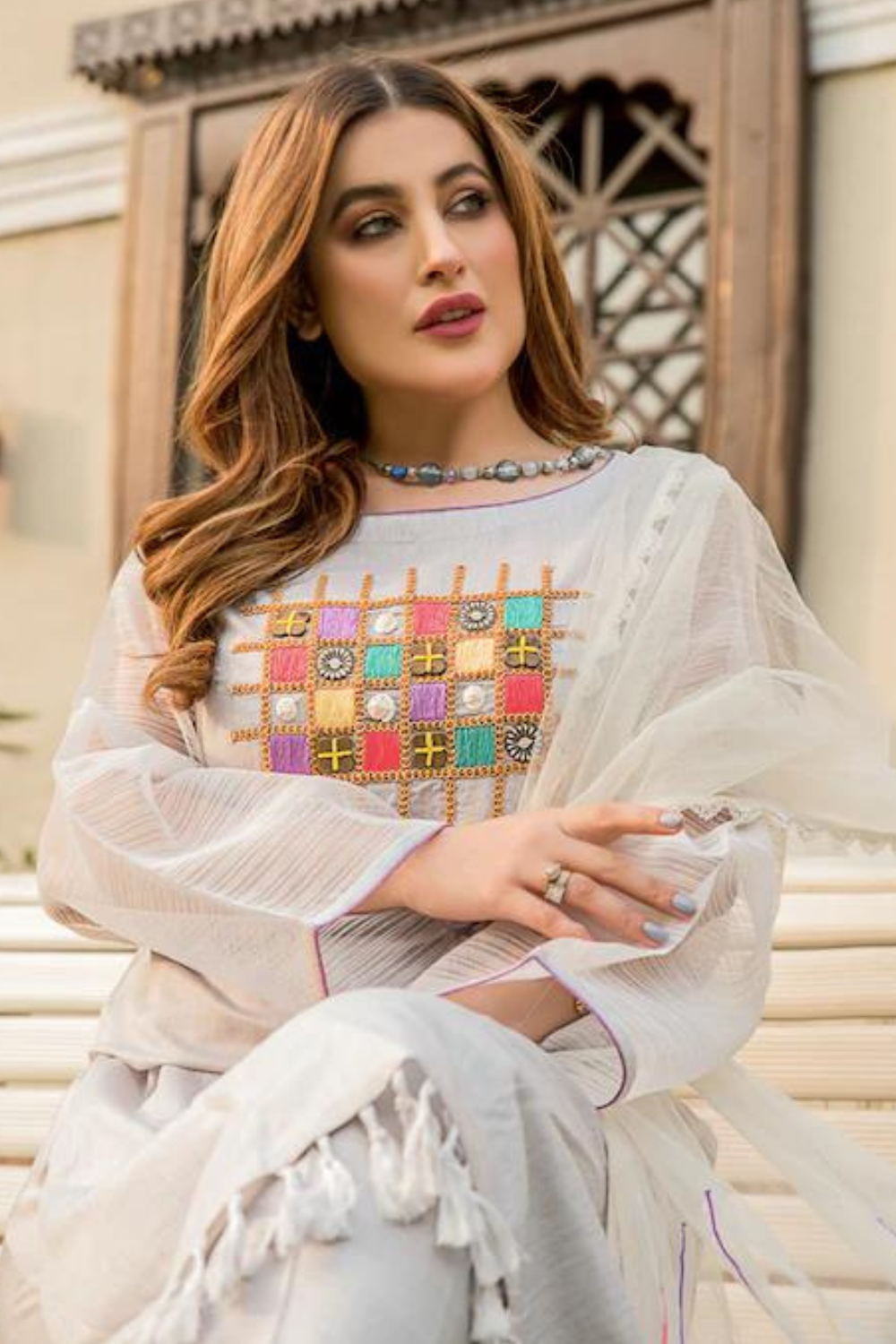 White dress 2025 salwar suit