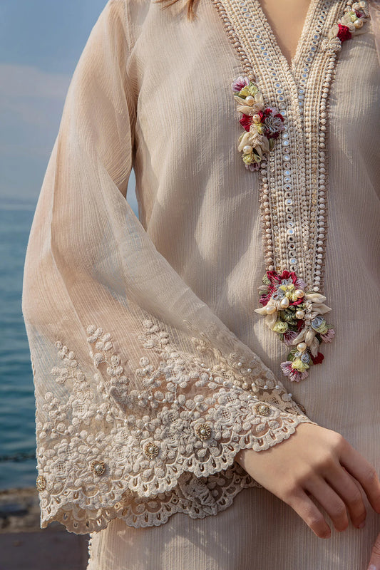 White Organza Karandi Readymade Pret